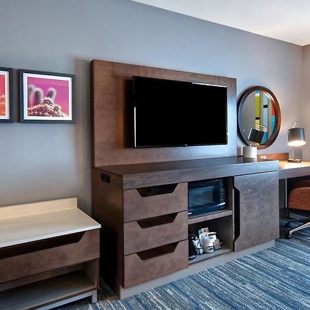 Hampton Inn & Suites Las Vegas Convention Center - No Resort Fee Eksteriør bilde