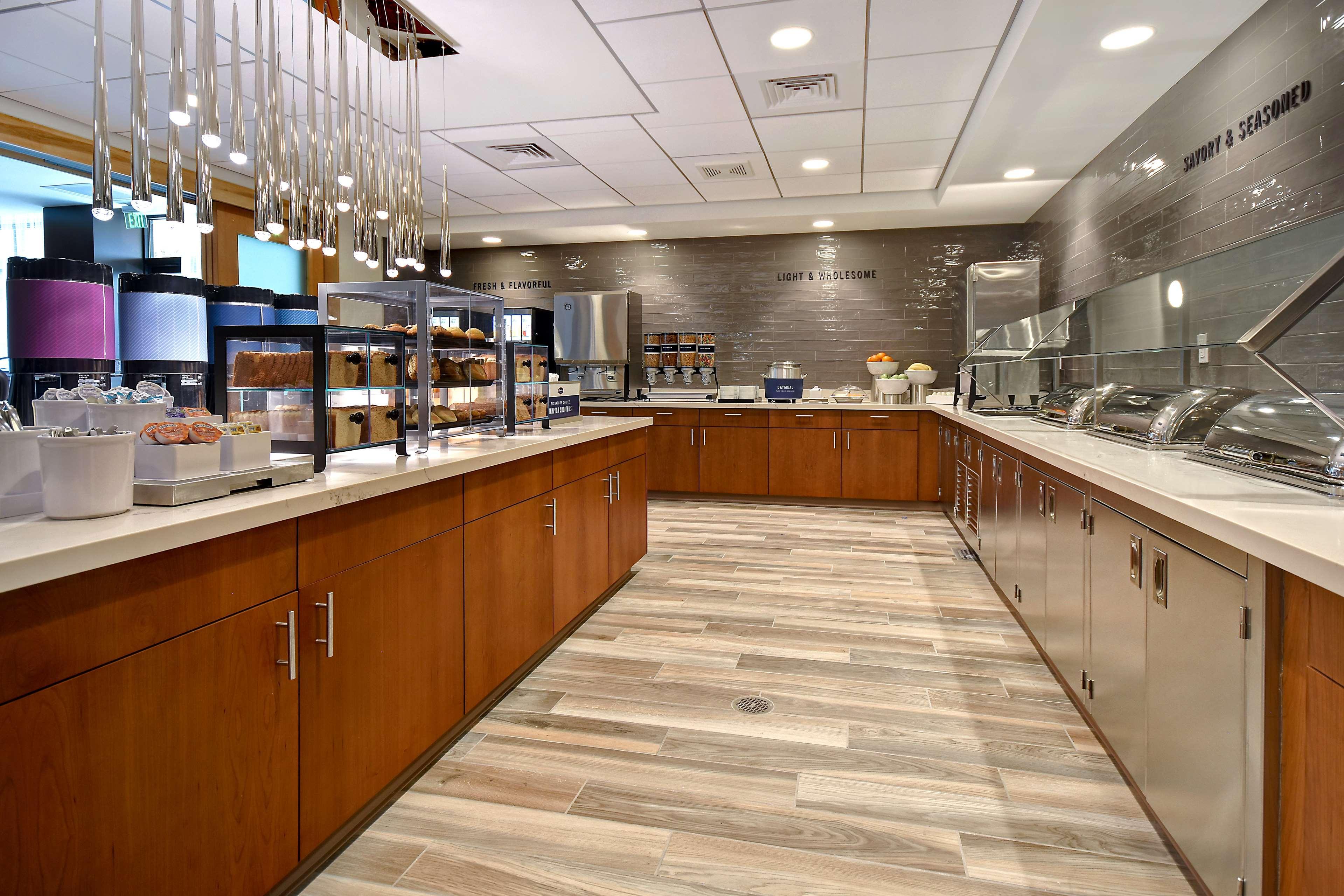 Hampton Inn & Suites Las Vegas Convention Center - No Resort Fee Eksteriør bilde