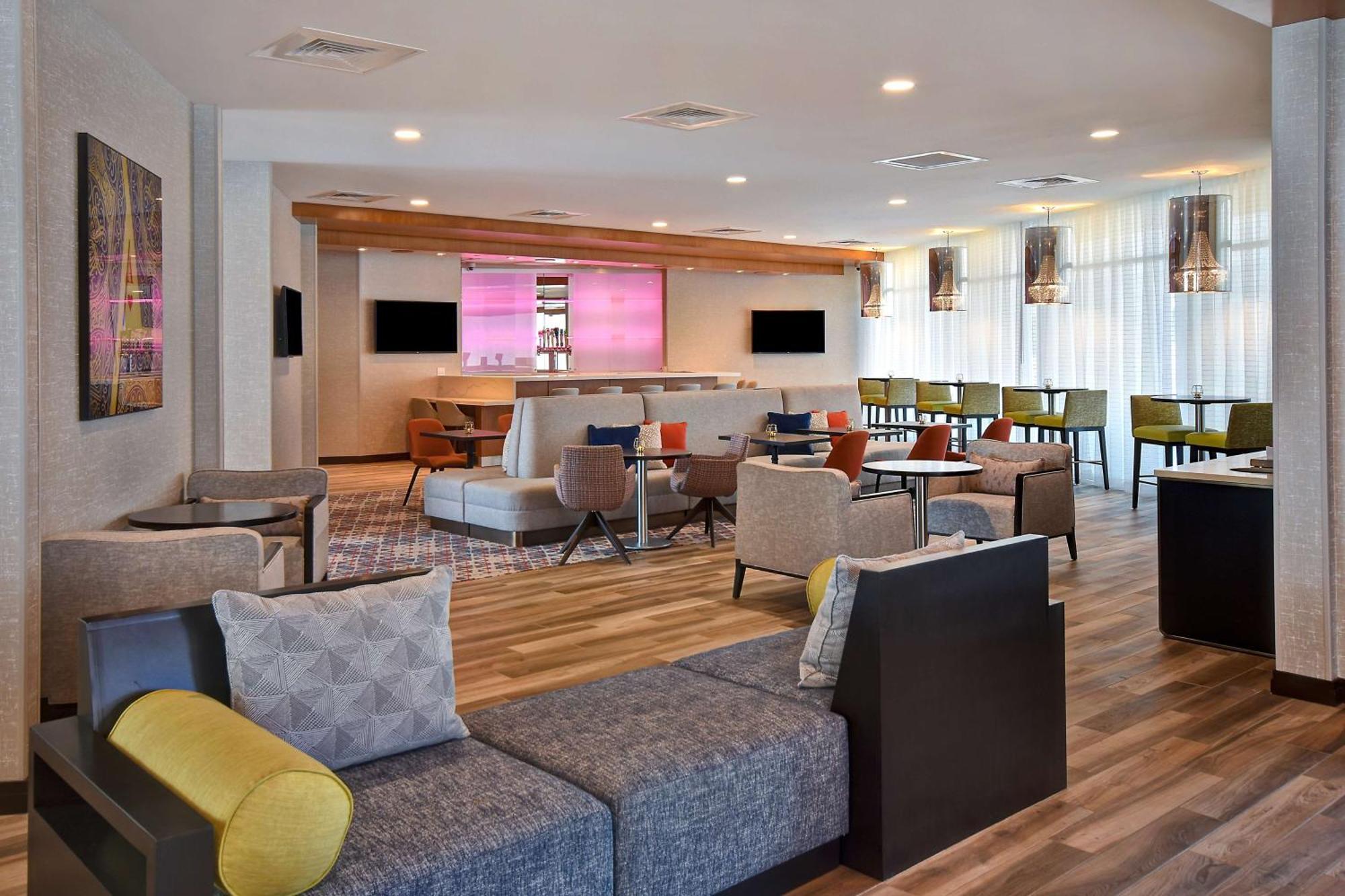 Hampton Inn & Suites Las Vegas Convention Center - No Resort Fee Eksteriør bilde